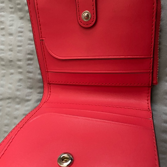 Wallet - Picture 6 of 6